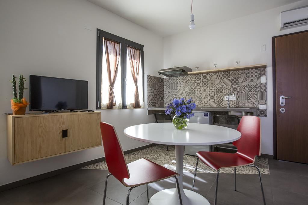 Quinto Tronco Hotel Elini Екстериор снимка